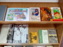 "О семье расскажет книга" (фрагмент выставки)
