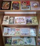 "Вместе с книгой к миру и согласию" фрагмент выставка